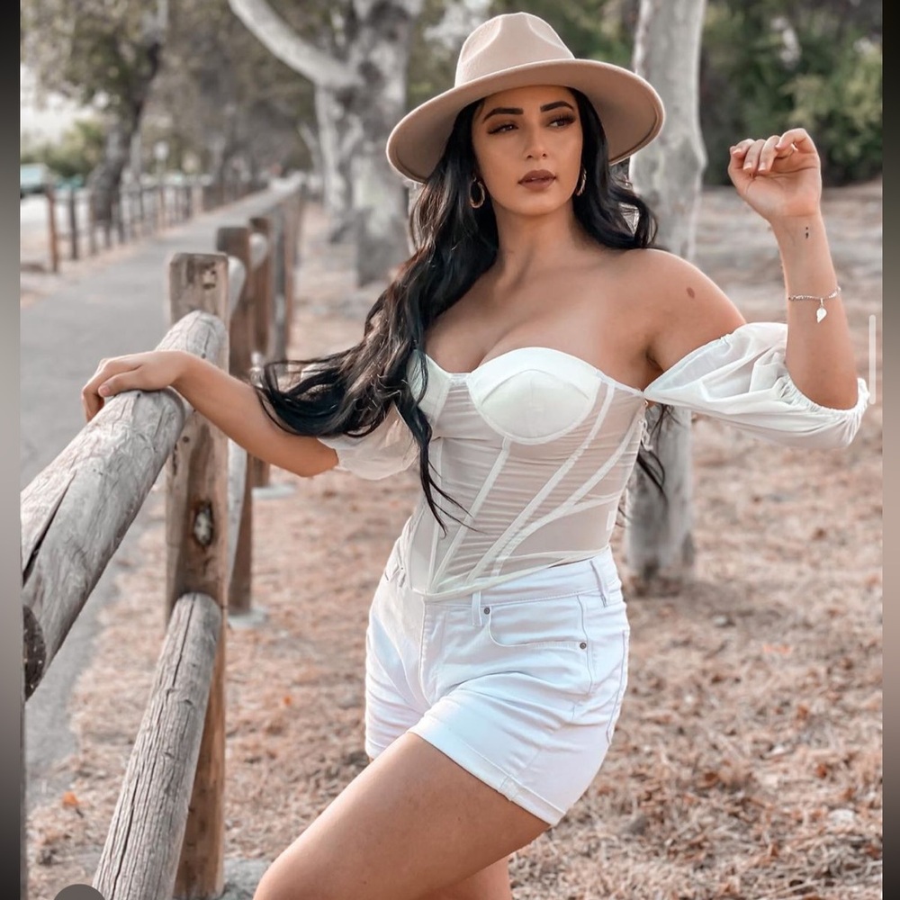 Misslola off the shoulder top